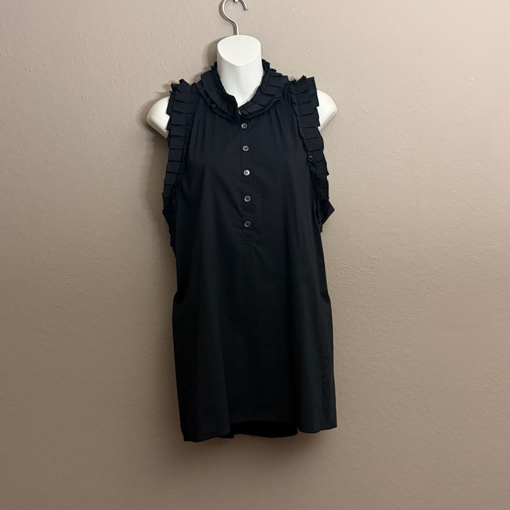 BCBGMAXAZRIA Black ruffle detail tunic Top Sz M Fall Minimalist